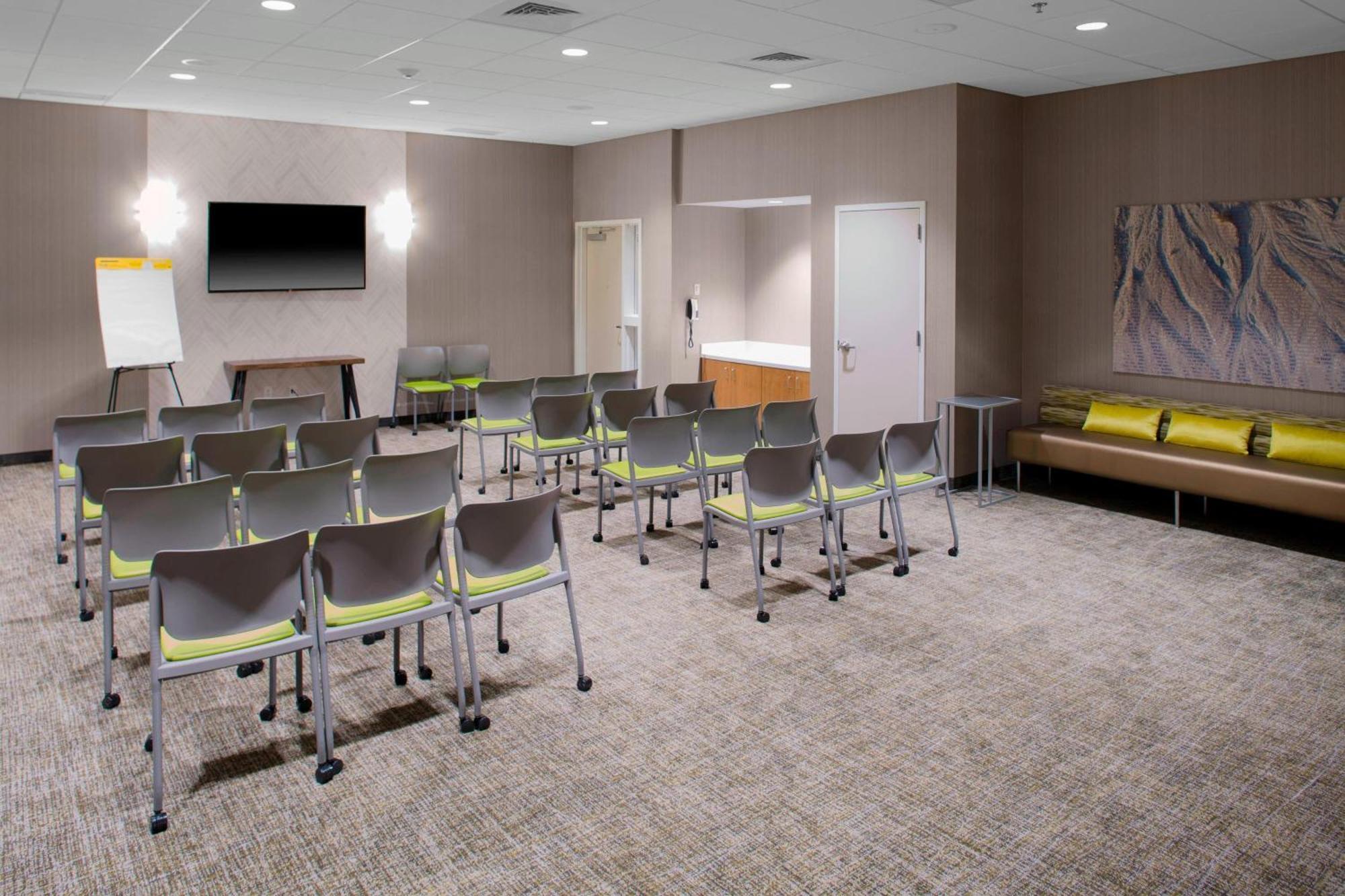 Springhill Suites By Marriott Kansas City Lenexa/City Center Экстерьер фото