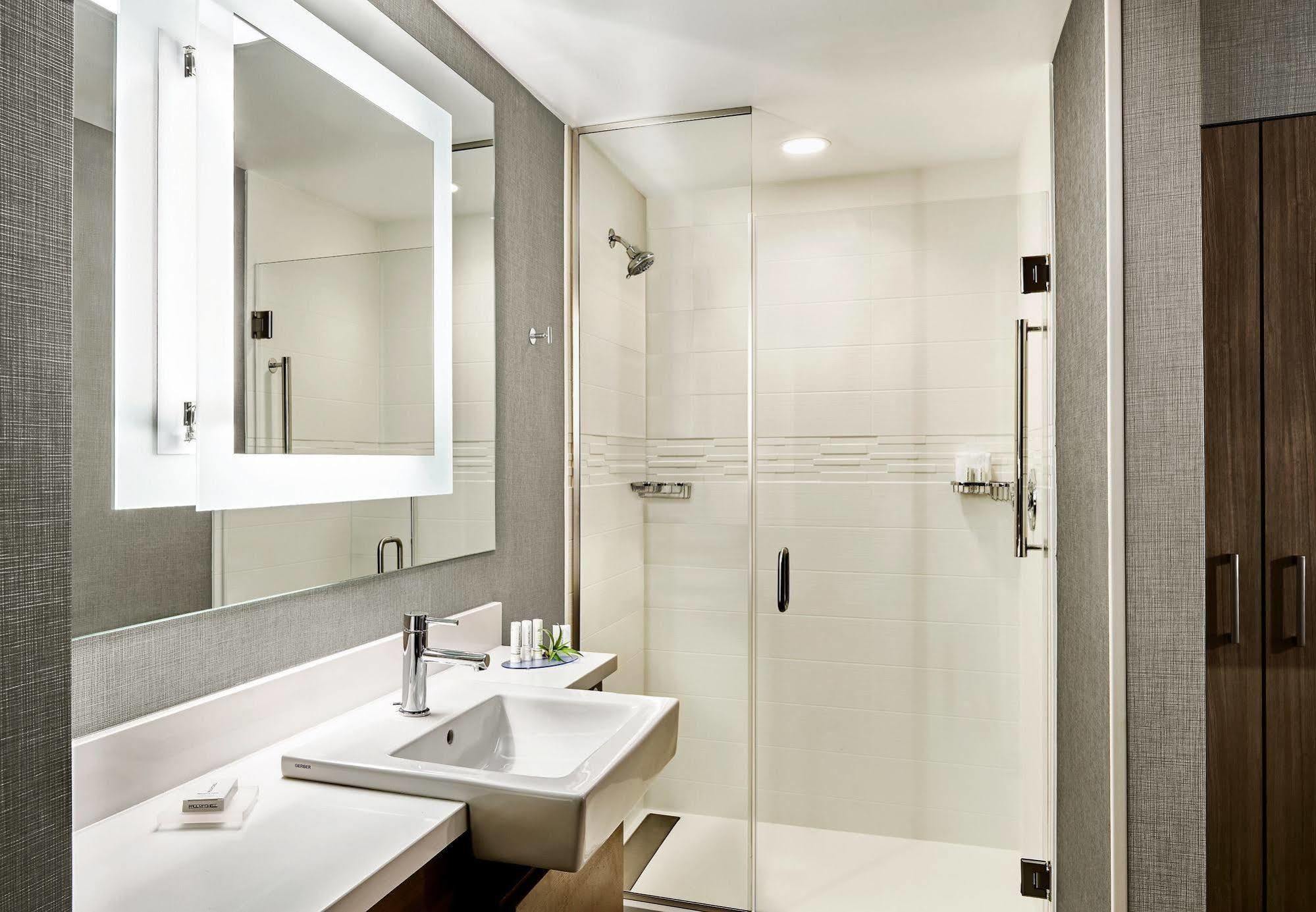 Springhill Suites By Marriott Kansas City Lenexa/City Center Экстерьер фото